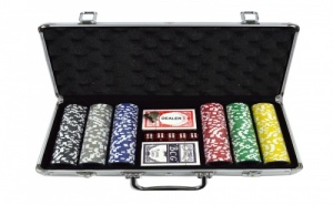Комплект за Покер в Куфарче