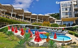All Inclusive + Басейн на Супер Цена в Хотел Нептун К.к. Константин и Елена. Дете до 12 г. Безплатно!!!