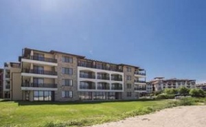 На Море в Най-Новия Хотел на Плаж Оазис, All Inclusive до 05.07 от Оазис Дел Сол, <em>Лозенец</em>