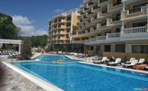 Лято 2019 на Първа Линия в <em>Обзор</em>, All Inclusive с Ранни Записвания до 05.07 в Хотел Марина Сандс
