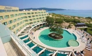 Лятна Почивка до Северния Плаж в <em>Приморско</em>, All Inclusive Висок Сезон в Хотел Жерави