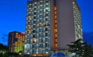 Семейна Почивка 2019 в Златните, All Inclusive до 04.07 в Хотел Шипка, Зл. Пясъци