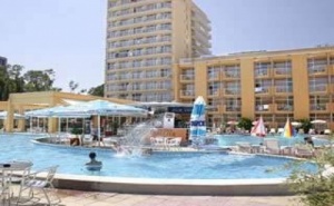 Ultra All Inclusive Оферта 2019, с Безплатен Чадър и Шезлонг на Плажа до 30.06 в Хотел Астория-Орел, Сл. Бряг