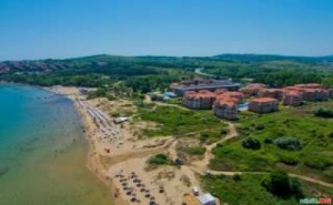 Ново Лятна Почивка Близо до Плажа Край <em>Созопол</em>, All Inclusive до 11.07 в Хасиенда Бийч