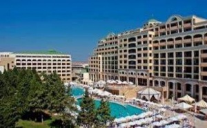 Лукс Почивка Близо до Плажа, All Inclusive с Акваопарк След 29.08 от Сол <em>Несебър</em> Палас, <em>Несебър</em>