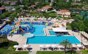 Ранни записвания Гърция, 3 дни Ultra All Inclusive за двама от 24.05 в Cronwell Platamon Resort