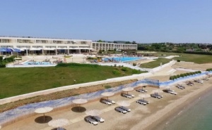 Ранни Записвания Гърция, 5 Дни за Двама Полупансион в Ramada Plaza Thraki