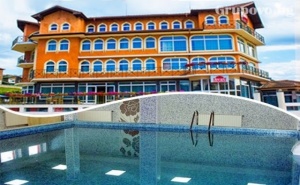 Нощувка на човек на База All Inclusive Light + Басейн и Релакс Зона от Релакс Хотел Сарай до <em>Велинград</em>
