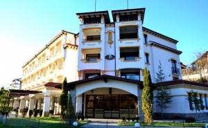 Почивка за Двама в Hotel Paradise, <em>Огняново</em>