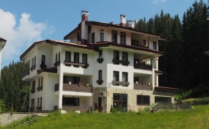 Почивка за Двама в Firefly Apartments Pamporovo, <em>Пампорово</em>