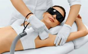 Отървете се от Досадните Косъмчета! 7 Процедури Ipl + Rf Фотоепилация за Жени на Пълен Интим или Подмишници в Салон Beauty Angel!