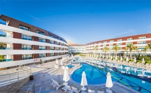 Last Minute за почивка в <em>Бодрум</em>, Турция! Транспорт + 4 нощувки на база Ultra All Inclusive + частен плаж в Хотел Grand Park Bodrum 5* с Далла Турс!