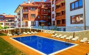 Лято в <em>Банско</em>! Нощувка на човек на База All Inclusive Light + 2 Басейна и Релакс Зона в Хотел Евъргрийн. Дете до 12Г. - Безплатно!
