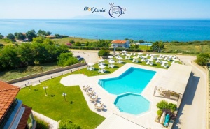 16.06 - 10.07 на 50М. от Плажа в Марония, Гърция! Нощувка на човек със Закуска и Вечеря с Включени Напитки + 2 Басейна и Анимация от Хотел Filosxenia Ismaros***** Деца до 12Г- Безплатно!