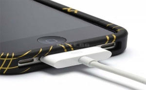 USB кабел DresZ Charge and Sync Cable 30 pin connector