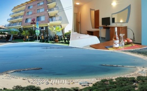 Нощувка на човек на База All Inclusive + Басейн в Семеен Хотел М2, <em>Приморско</em>! Дете до 12Г. - Безплатно!