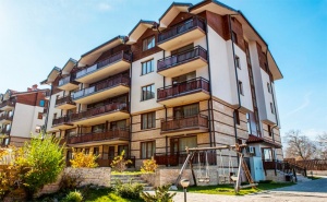 Лятo в Банско! Нощувка със Закуска и Вечеря* или All Inclusive Light + Басейн, Парна Баня и Сауна в Хотел Четирилистна Детелина!