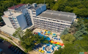 Лято 2020 в Лукс Хотел на Златни Пясъци, All Inclusive и Ползване на Аквапарк Цена на човек до 02.07 в Престиж Делукс Аквапарк Клуб