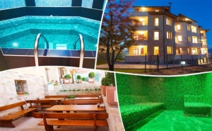 Почивка в Сапарева Баня! Нощувка на човек със Закуска + Джакузи, Сауна и Парна Баня в Къща Релакса