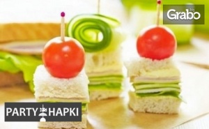 Плата с 95, 145 или 190 Солени Коктейлни Хапки Микс