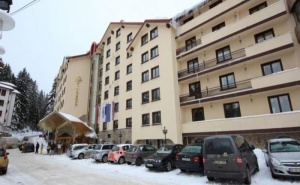 Новогодишен Лукс в Родопите - Хотел Пампорово 4* - Пакет Три Нощувки със Закуски, Вечери, Гала Вечеря, Ползване на Закрит Басейн, Сауна, Джакузи и Парна Баня