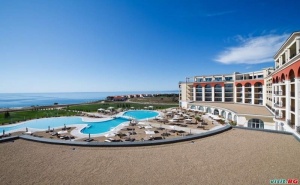 Мечтаната All Inclusive Спа Почивка до Балчик, до 16.07 с Чадър и Шезлонг на Плажа в Лайтхаус Хотел