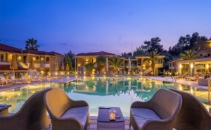 Lagomandra Beach hotel 4*
