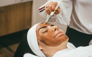 Шоколадова терапия за лице само за 14.90 лв. от Beauty Studio Danny, София
