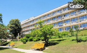 Цяло Лято в Св. Св. Константин и Елена! Нощувка на База All Inclusive
