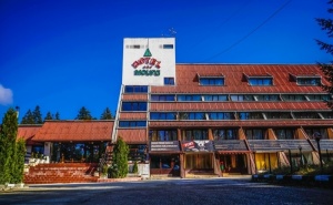 През Април в Боровец. 3 или 5 нощувки на човек със закуски и вечери* в хотел Мура***