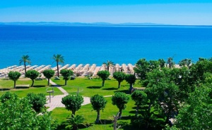 5 дни за двама с All Inclusive през Септември в Bomo Platamon Cronwell Resort