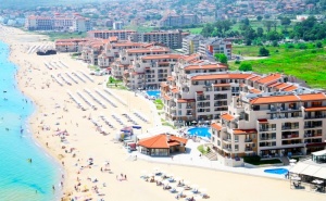 Лято 2020г. на 1-ва линия в Обзор Бийч Ризорт*****! Нощувка на човек на база All inclusive + басейни и анимация