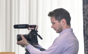 8-Седмичен Курс за Деца "filmmaking and Youtube Club" Изцяло на Английски Език в Учебен Център Решение, София