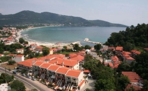 През май на остров Тасос- нощувка със закуска и вечеря в Ntinas Filoxenia Resort 4* /21.05.2021 г.-31.05.2021 г./