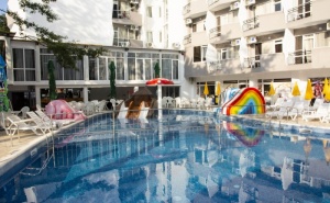 All Inclusive в хотел Престиж Делукс Хотел Аквапарк Клуб 4* - Златни пясъци през юни или септември / 01.06.2021 г.- 15.06.2021 г. или 10.09.2021 г.-22.09.2021 г./