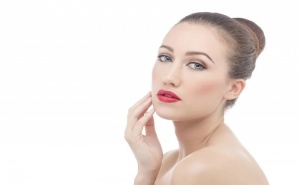 Иглена Мезотерапия на Лице - Ribeskin Pink от Център за Естетична и Холистична Медицина Симона, София