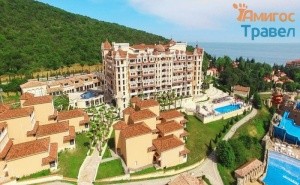 Луксозна Морска Почивка в Елените - Хотел Дизайн Хотел Роял Касъл 5*! Една Нощувка, Ултра Ол Инклузив, Басейн с Чадър и Шезлонг, Аквапарк, Паркинг /25.06.2021Г.-01.07.2021Г. или 27.08.2021Г.-07.09.2021Г./ ...