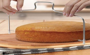 Нож за блатове на торта Stainless Steel Cake Slicer Cutter