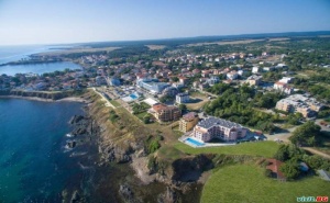 Нов Хотел на Първа Линия, Наем на Студио Юли и Август в Casa Paradiso Beach Residence, <em>Ахтопол</em>