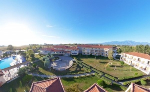 5 Дни за Двама Полупансион през Юни в Grand Platon Hotel