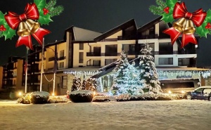 Коледа в Банско! 2, 3 или 4 Нощувки на човек със Закуски и Празнични Вечери + Закрит Басейн и Релакс Зона от Аспен Резорт***
