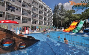All Inclusive в Хотел Престиж Делукс Хотел Аквапарк Клуб - Златни Пясъци с Безплатно Ползване на Аквапарк /11.07.2023 г. - 25.07.2023 г. или 13.08.2023 г. - 28.08.2023 г./