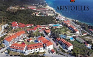 Лятна почивка в хотел Aristoteles Holiday Resort & SPA 4* 