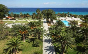 Ранни Записвания Гърция 2024, 5 Дни със Закуска за Двама в Kassandra Palace Hotel & Spa