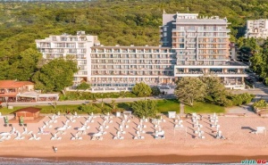 Ultra All Inclusive с Плаж на Първа Линия до 18.07 и След 23.08 в Грифид Хотел Вистамар, Златни Пясъци