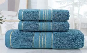 Синя Хавлиена Кърпа за Баня Striped Pattern Bath Towel