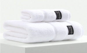 Aбсорбираща бързосъхнеща кърпа за баня White Soft Bath Towel