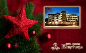 Коледа във Велинград! 3 или 4 Нощувки на човек със Закуски и Вечери, Едната Празнична + Минерален Басейн и Релакс Пакет в Хотел Клептуза****