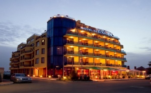 Почивка за Двама в Petar and Pavel Hotel & Relax Center, <em>Поморие</em>